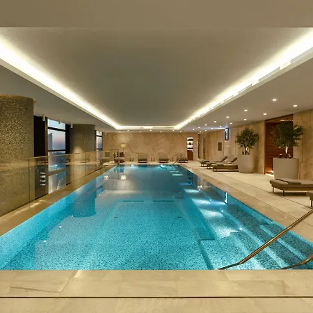 Address Szálloda 5*