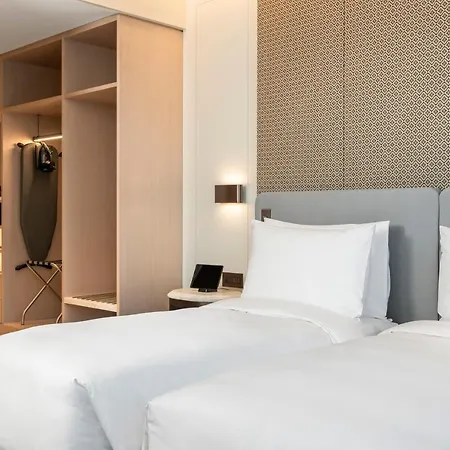 Address Hotel 5*
