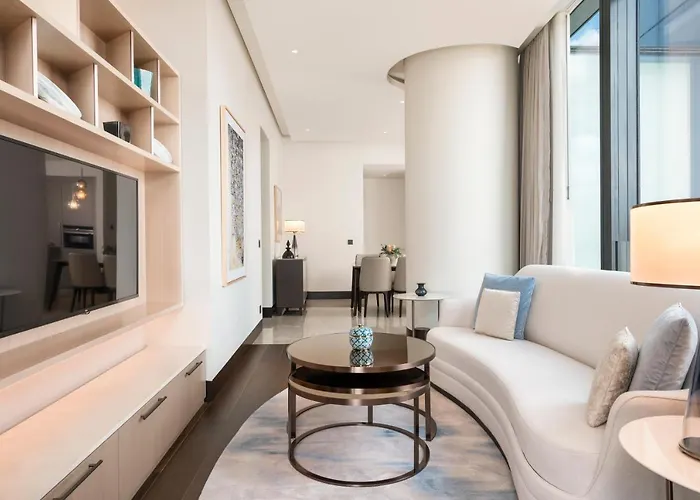 ホテル Address 5*