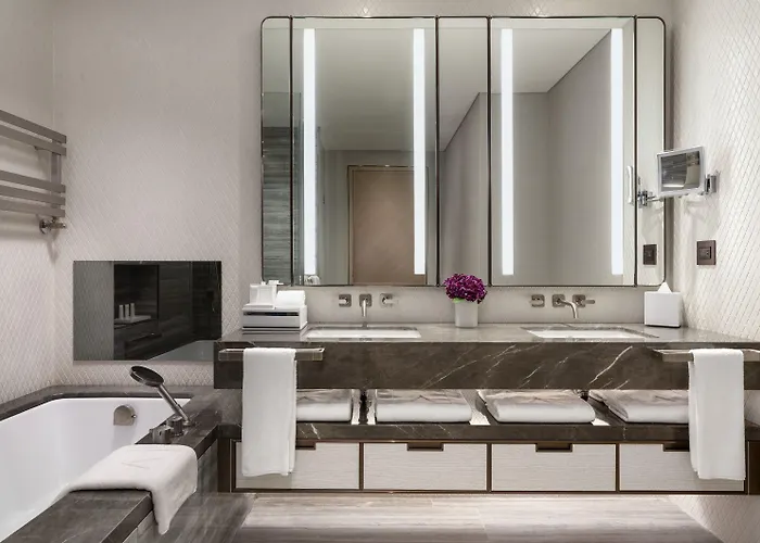 ホテル Address 5*